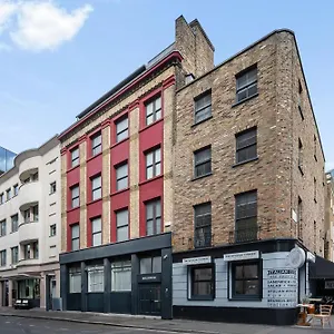 Hotel 64, Londres